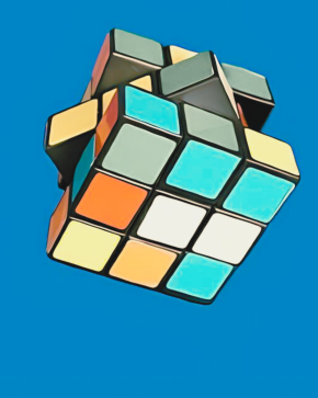 Rrubiks-1 rubik's cube représentant les adolescents